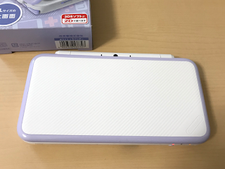 new ニンテンドー2DS LL【ホワイトラベンダー】購入しました｜ふみの色